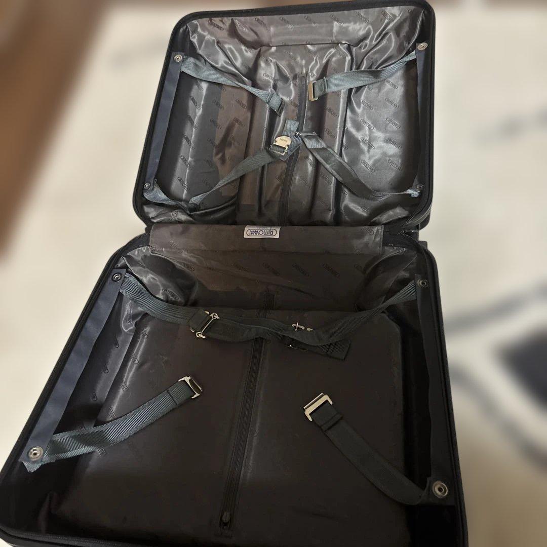 リモワ サルサデラックス 23L 機内持ち込み 4輪 TSAロック 前面スリーブ