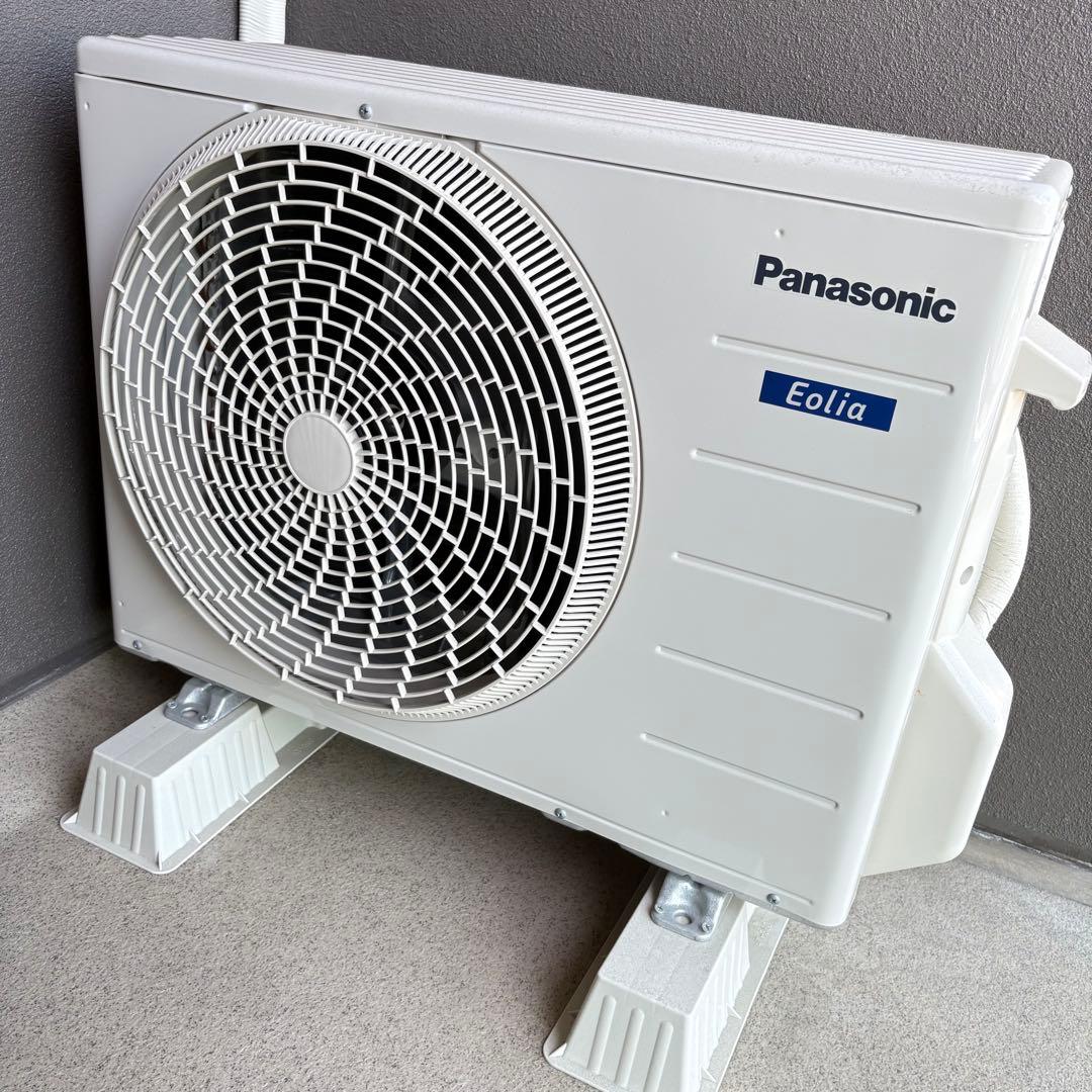 【美品】Panasonic エアコン エオリア 室外機 2024年製