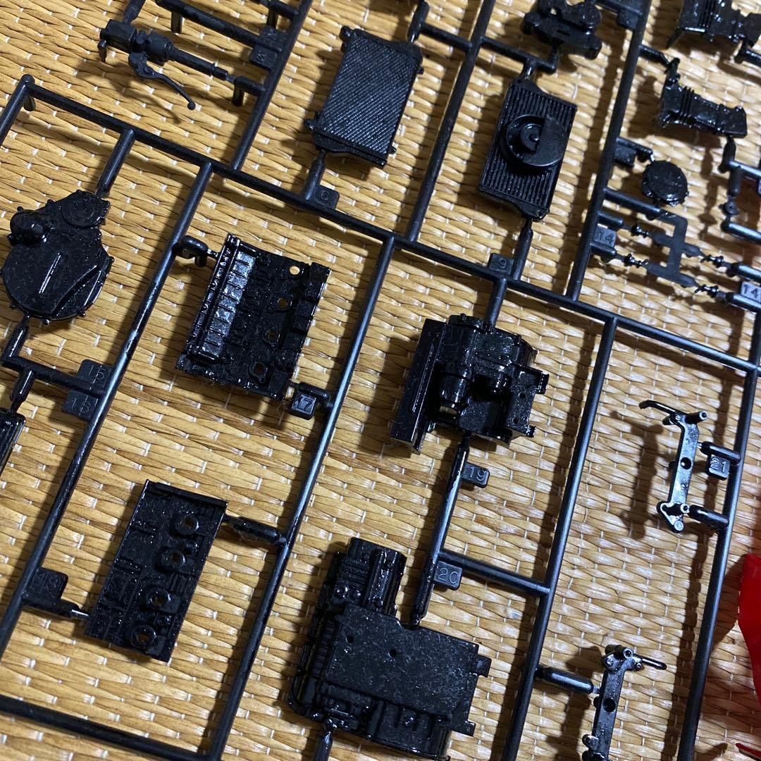 Kawasaki GPZ900R プラモデル 1/12 国内仕様 作りかけの中古