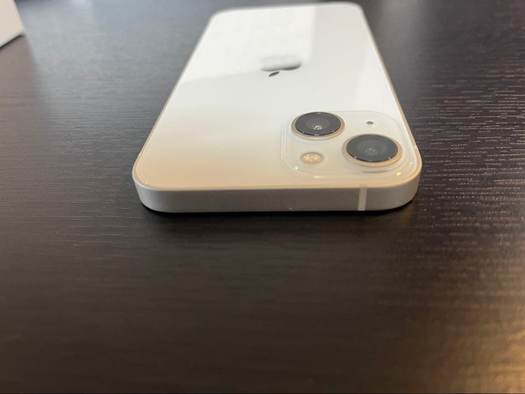 iPhone13 スターライト SIMフリー