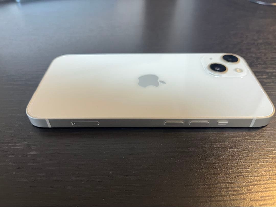 iPhone13 スターライト SIMフリー