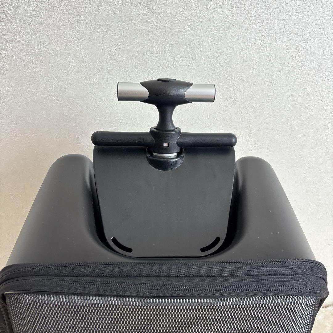 KO-KU スイス製　子供が乗れる　キャリーケース スーツケース