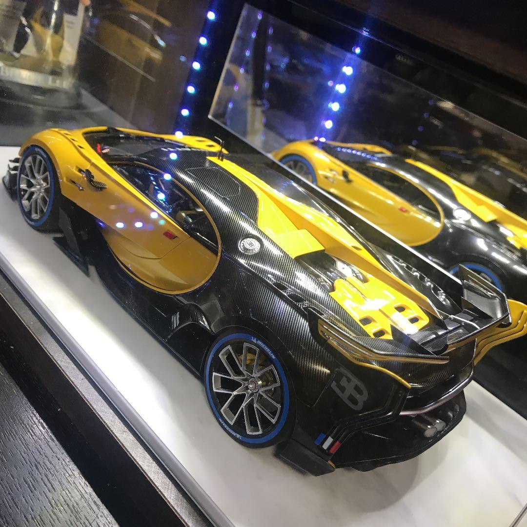 1/18 ブガティビジョン