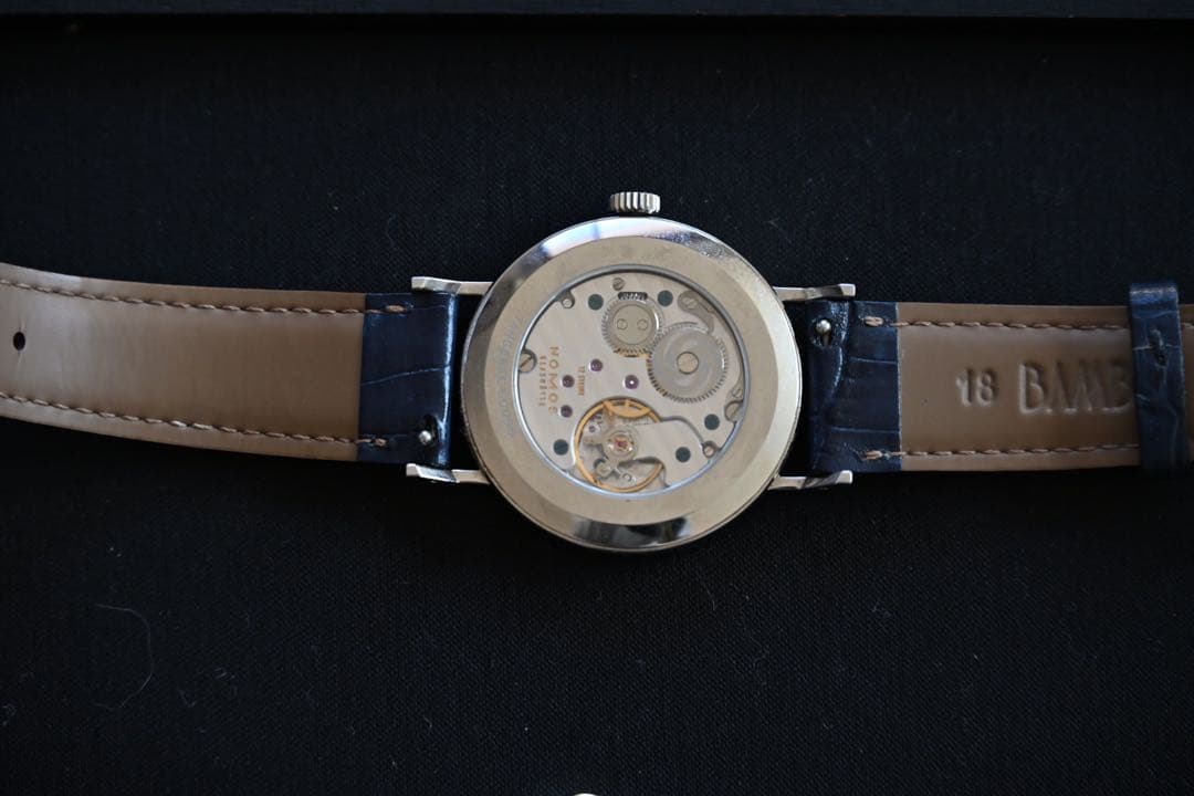 【美品】NOMOS GLASHÜTTE ノモス タンジェント 35mm