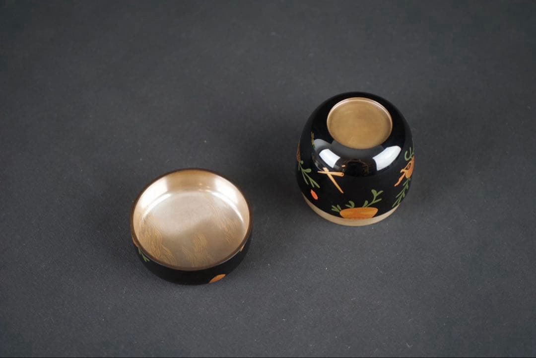 鈴木光入 造 海松貝蒔絵 大棗 内銀溜 波蒔絵 共箱