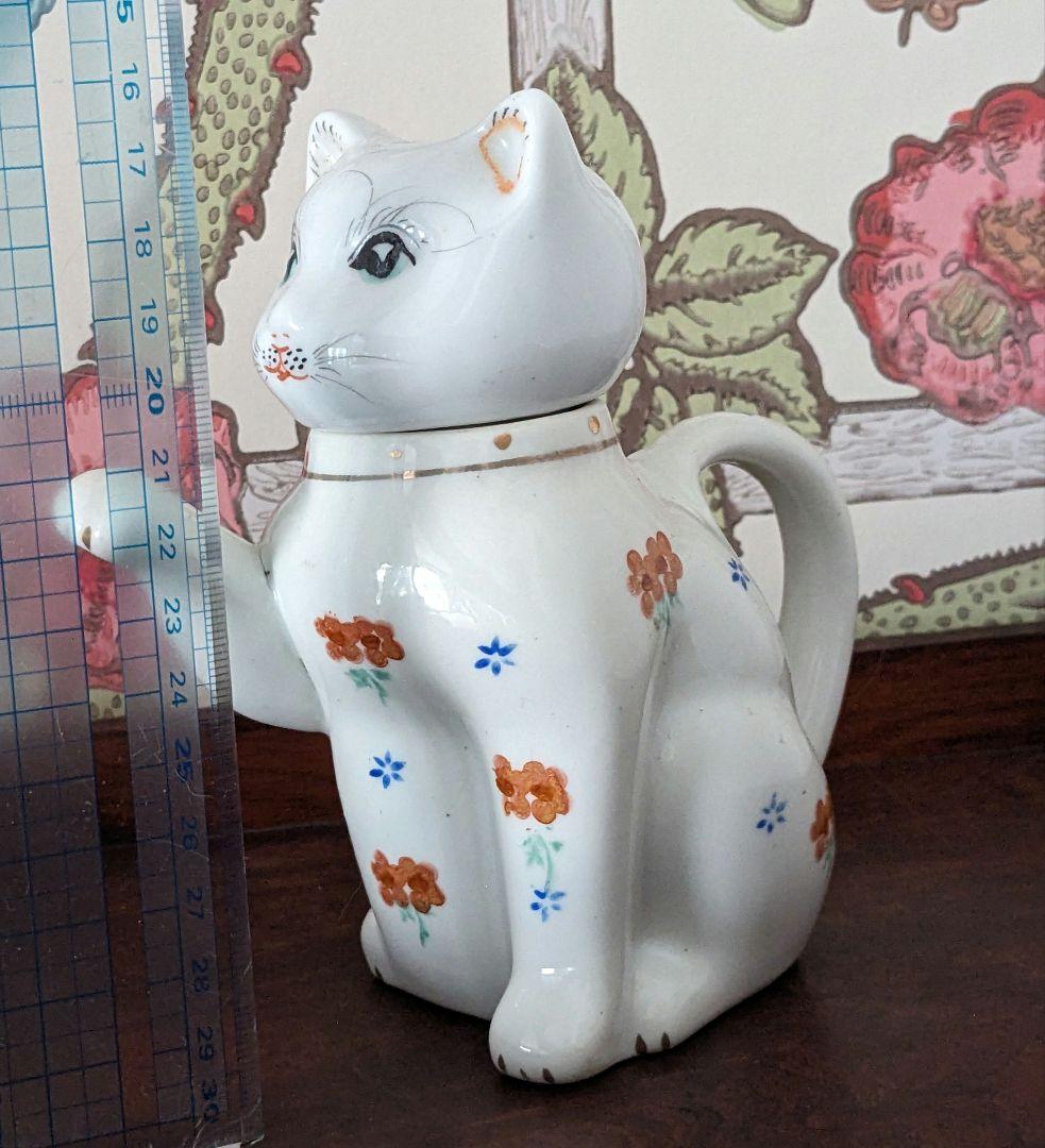 イギリス ヴィンテージ ◆ 猫型 陶器 ティーポット ◆ 白色 花柄