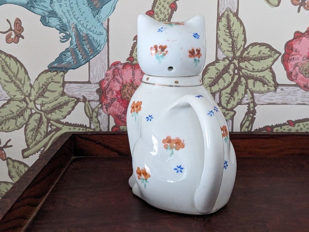 イギリス ヴィンテージ ◆ 猫型 陶器 ティーポット ◆ 白色 花柄