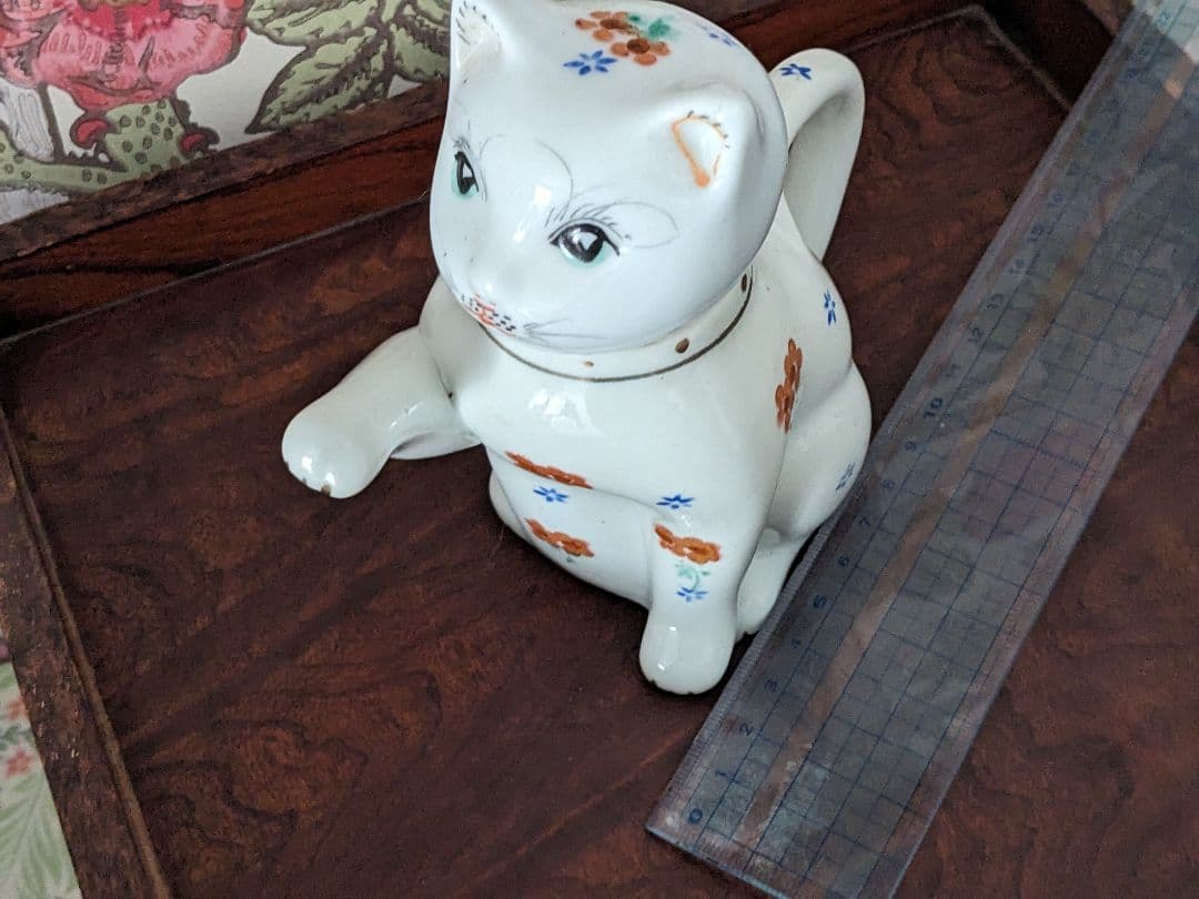イギリス ヴィンテージ ◆ 猫型 陶器 ティーポット ◆ 白色 花柄