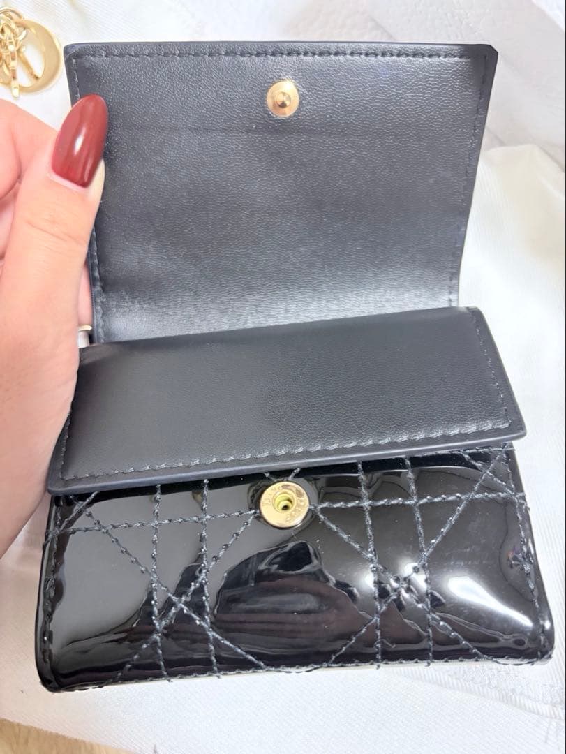 【美品】DIOR ロータスウォレット カナージュパテントカーフスキン