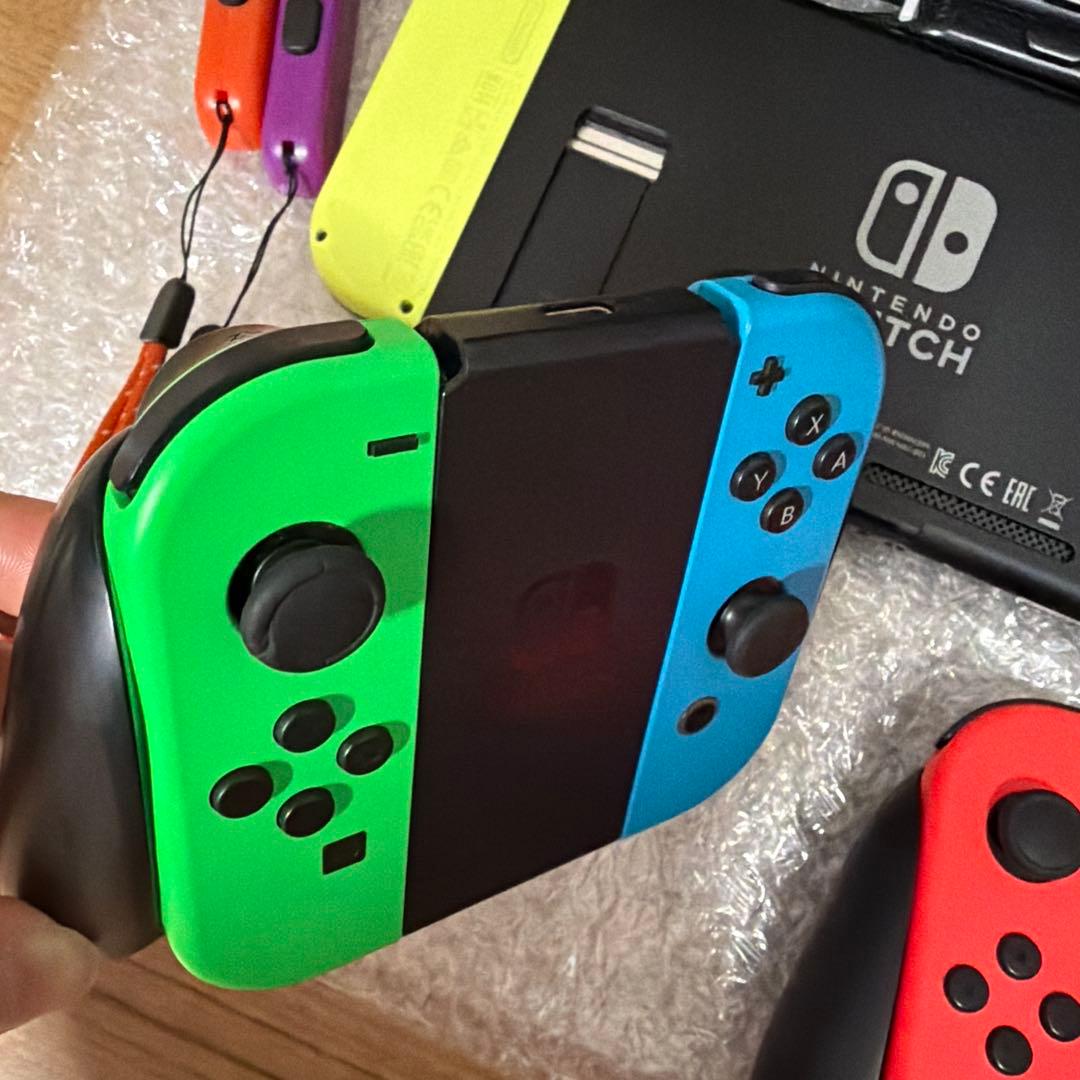 Nintendo Switch 本体 ＋ジョイコン6つ＋ケース