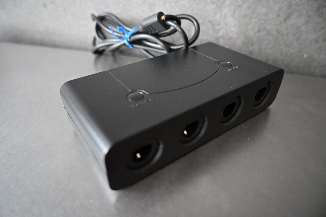 【美品】Nintendo Switch 本体　キャリングケース