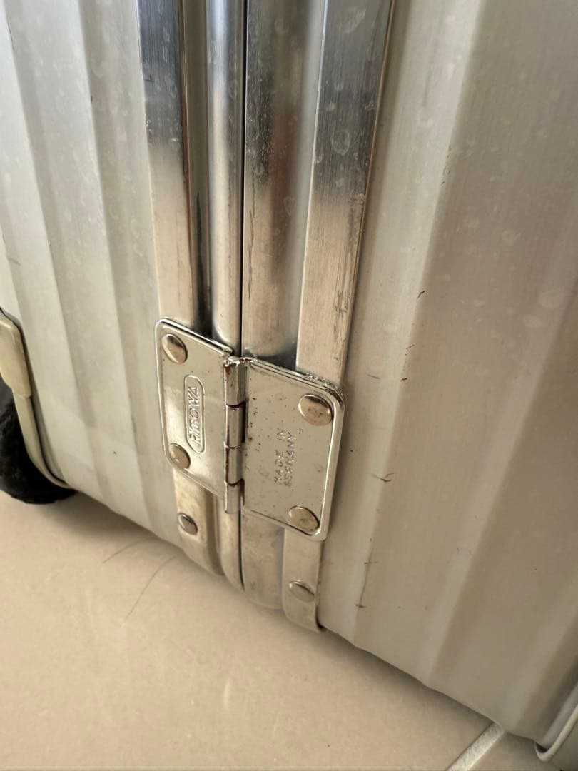 【4輪】リモワ トパーズ キャリーケース