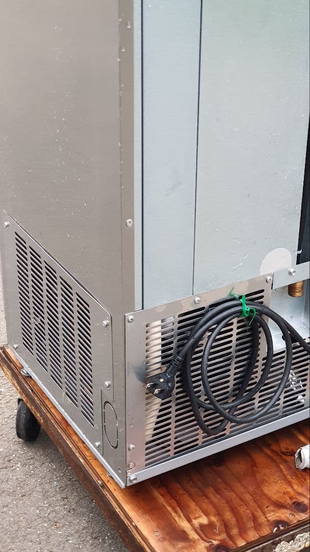 パナソニック業務用全自動製氷機SIM-S2500B