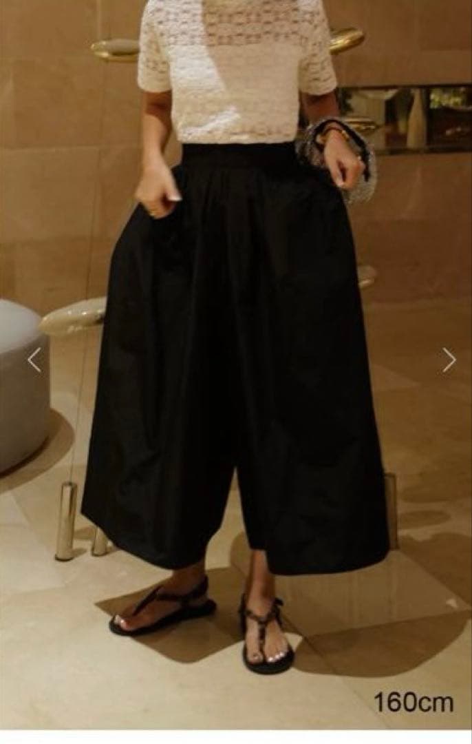 マチャット　メモリーキュロットパンツ（ブラック）