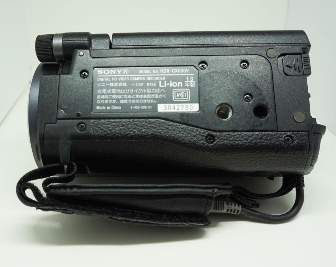 SONY HDR-CX630V 本体のみ 液晶パネル汚れ【ジャンク扱】