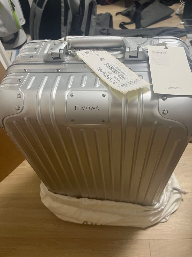 RIMOWA アルミニウム キャリーケース 9255300400
