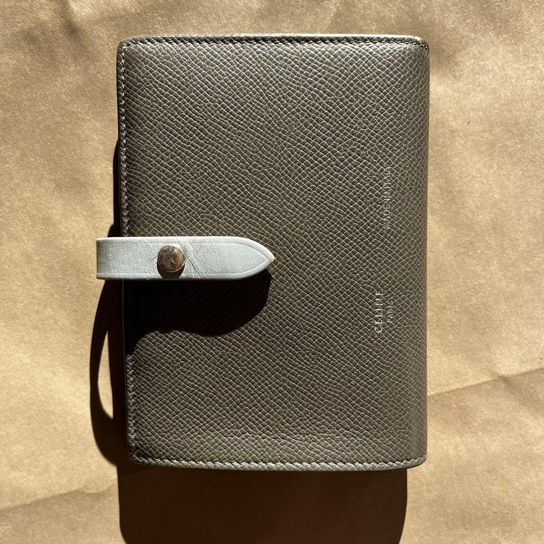 SELINE セリーヌ ストラップウォレット 財布 二つ折 送料無料 女性財布