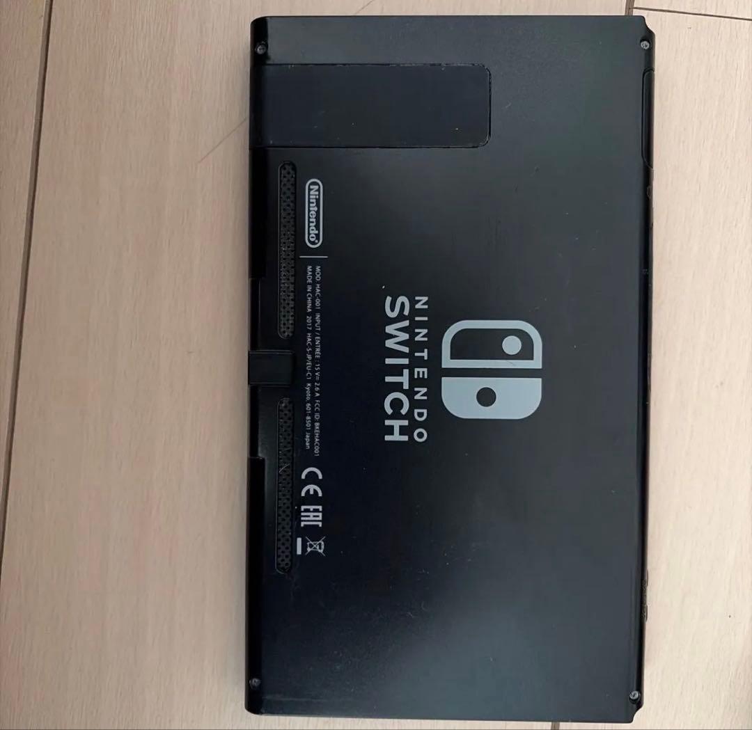 初期型　Nintendo Switch 本体 2017年製