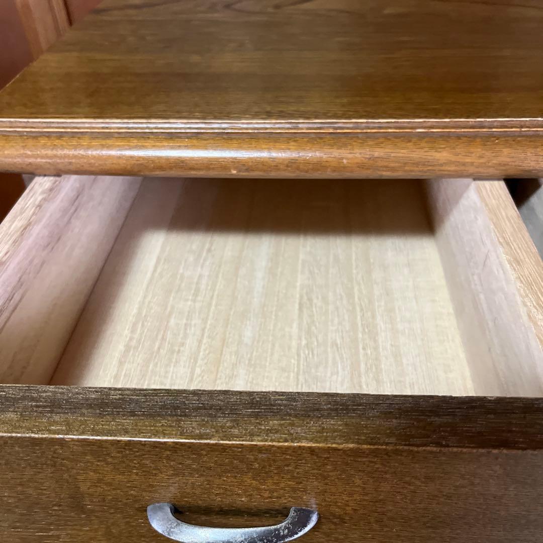 戸塚刺繍作品　クラシック木製チェスト 花柄装飾