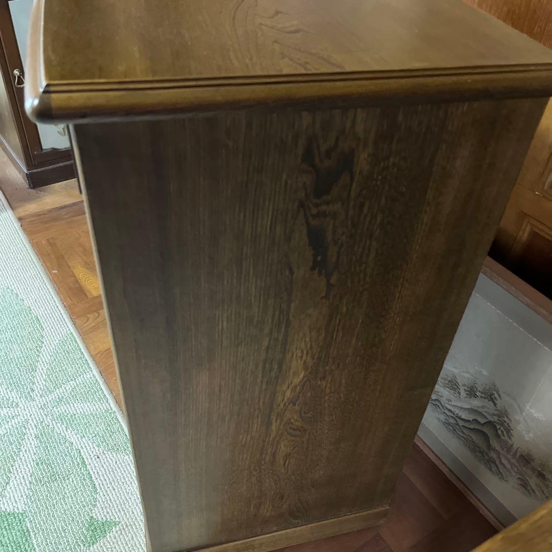 戸塚刺繍作品　クラシック木製チェスト 花柄装飾