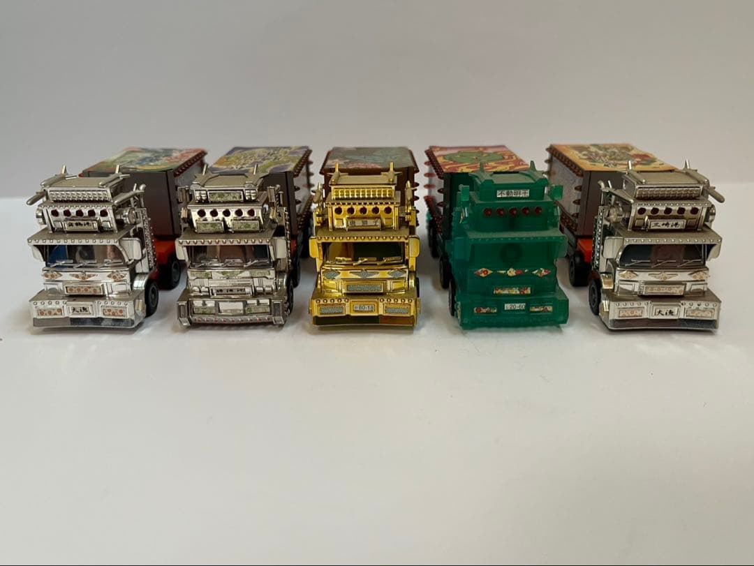 レトロ デコトラ チョロQフルセットケース付き