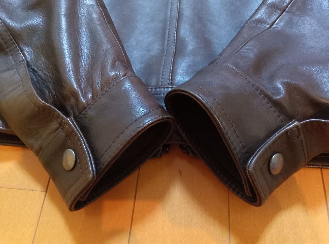 け*く様 美品EMMETIエンメティJURIユーリ濃茶ダークブラウン42