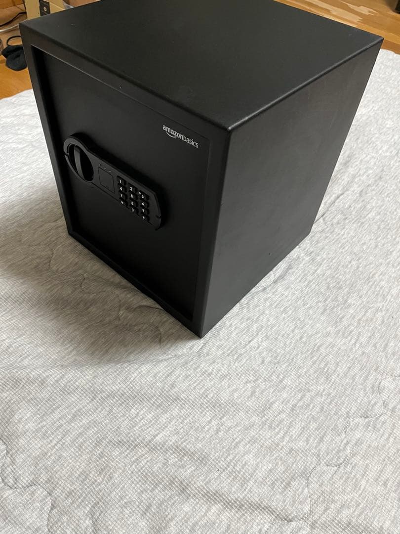 Amazon Basics デジタルロック金庫 ブラック