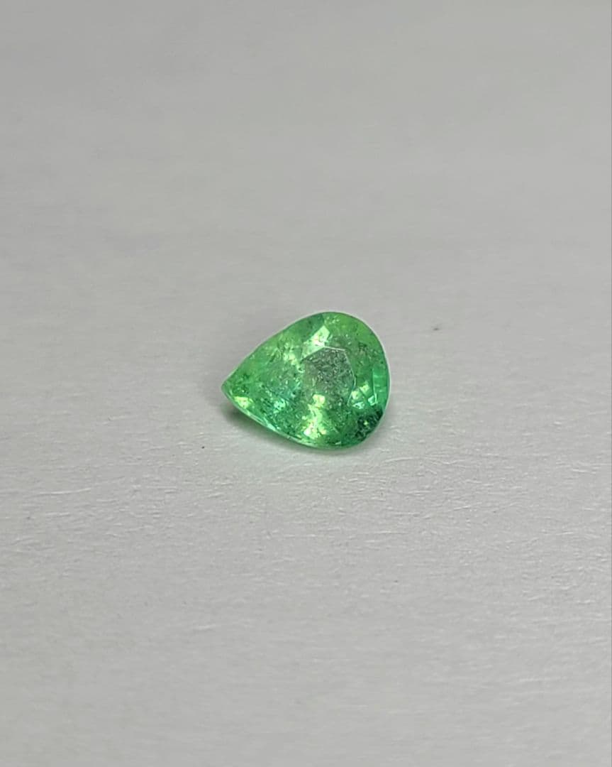 とても可愛いシェイプです★ブラジルバターリャパライバトルマリン★オーダー受付中