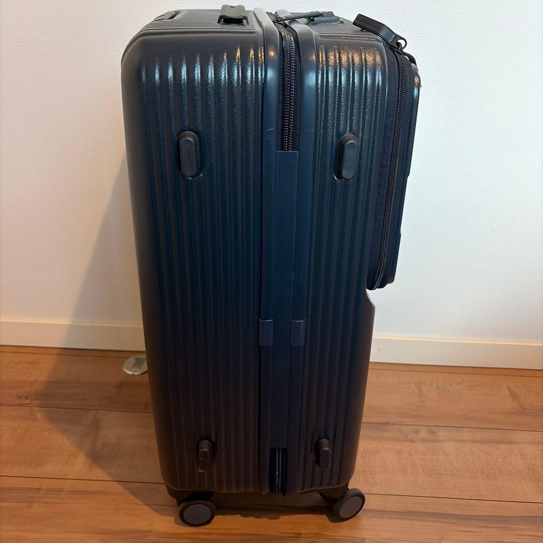 ★イノベーター 62 スーツケース 美品