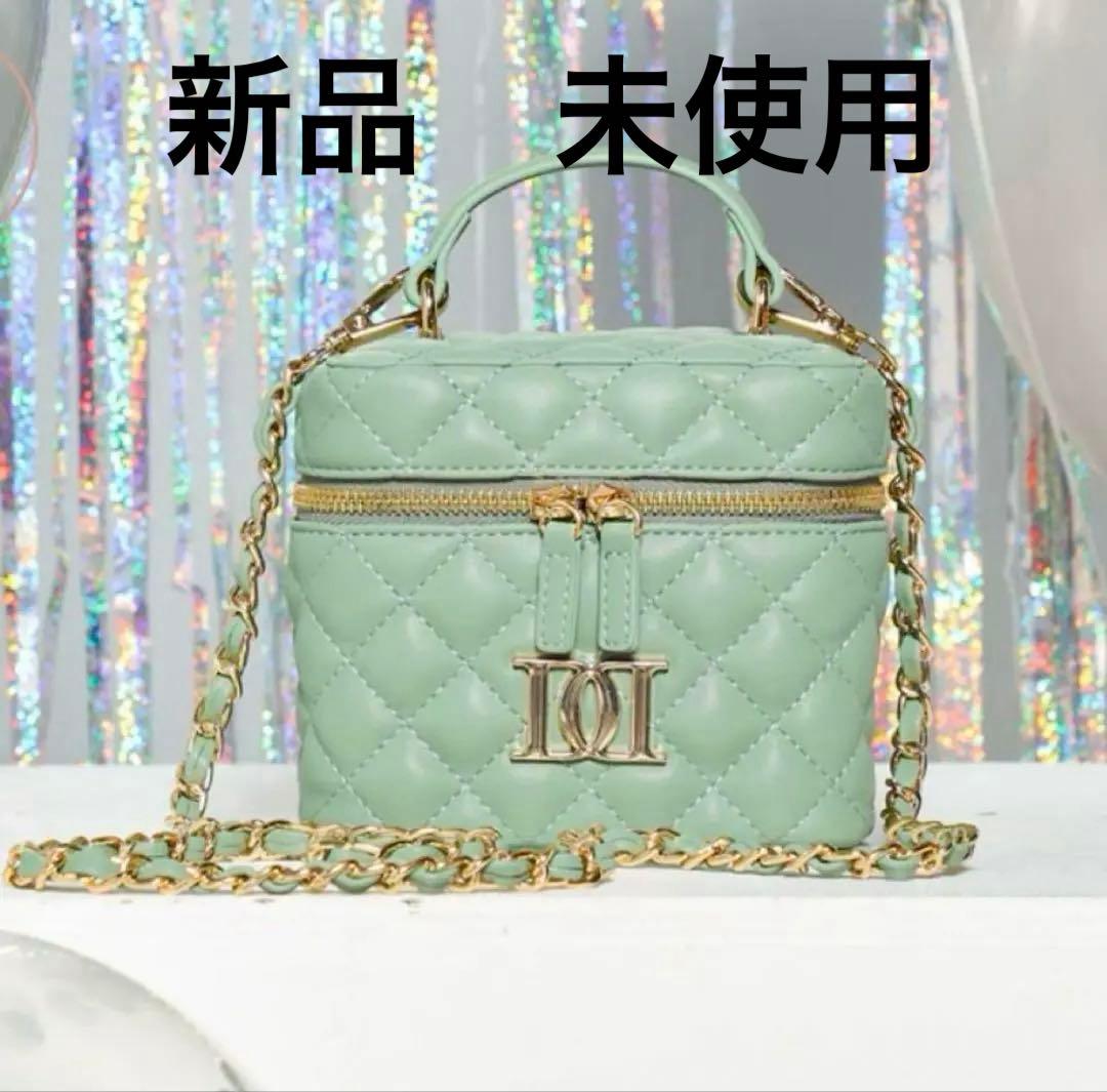 Darich キルティングスクエアミニバッグ バニティ　ダーリッチ