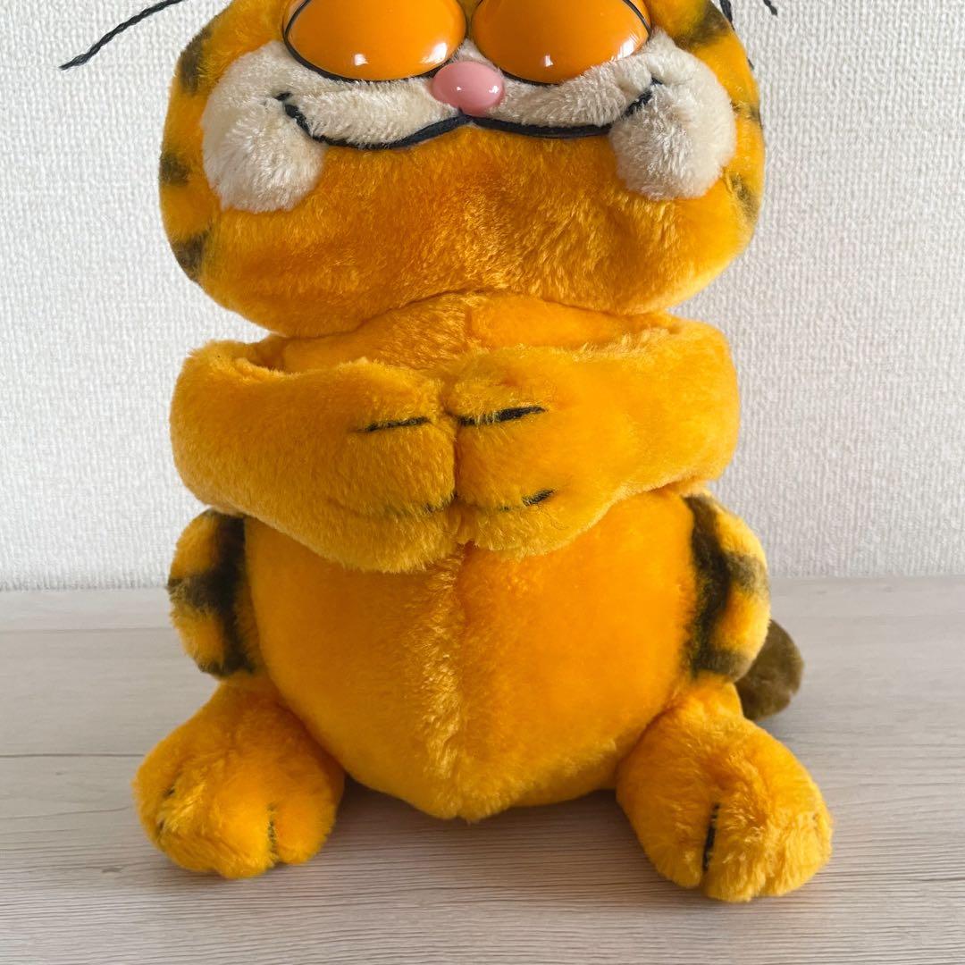 【期間限定バラ売★目玉商品★】ガーフィールド ぬいぐるみ　にっこり　抱っこ