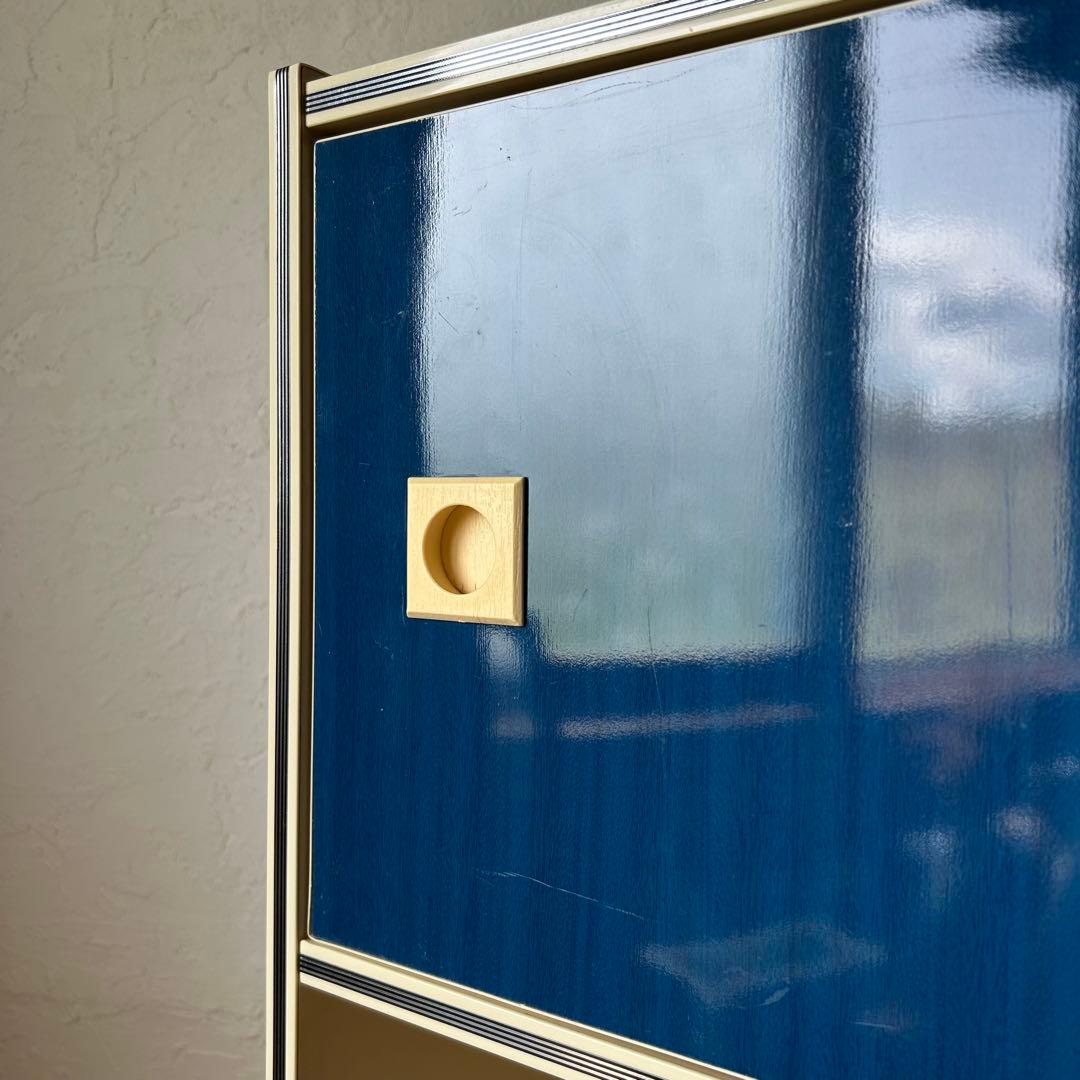 【 希少 の 青 】　レトロポップ　棚