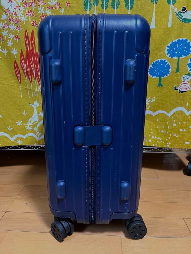 永年保証付　正規品RIMOWA リモワ Essential 36L キャリー