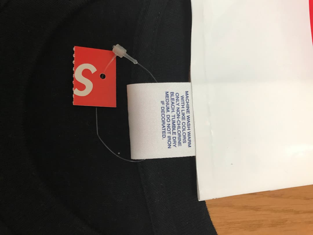 supreme ニールヤング 新品未使用 未開封 S 半タグ付き