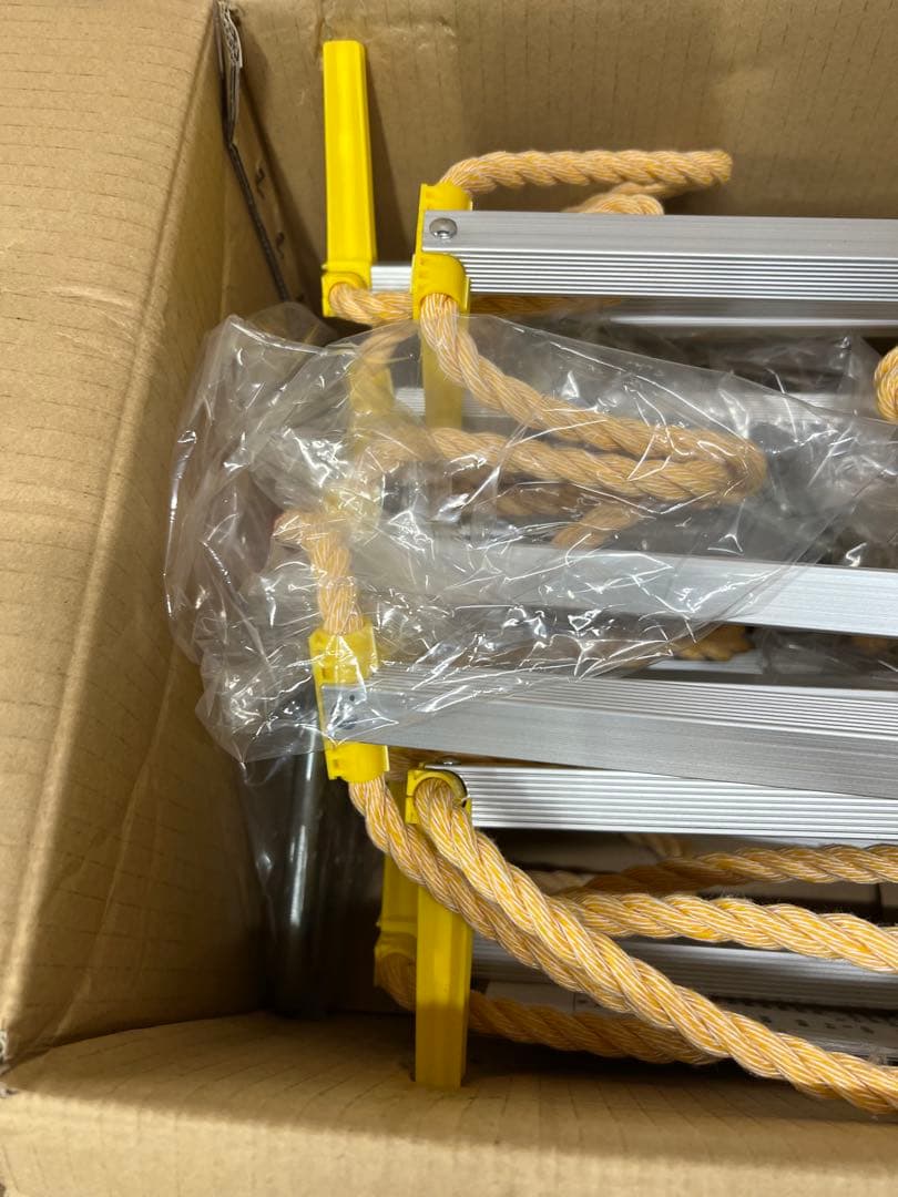 J1【未使用品】避難用縄ばしご 吊り下げはしご 避難 防災グッズ 八ツ矢工業