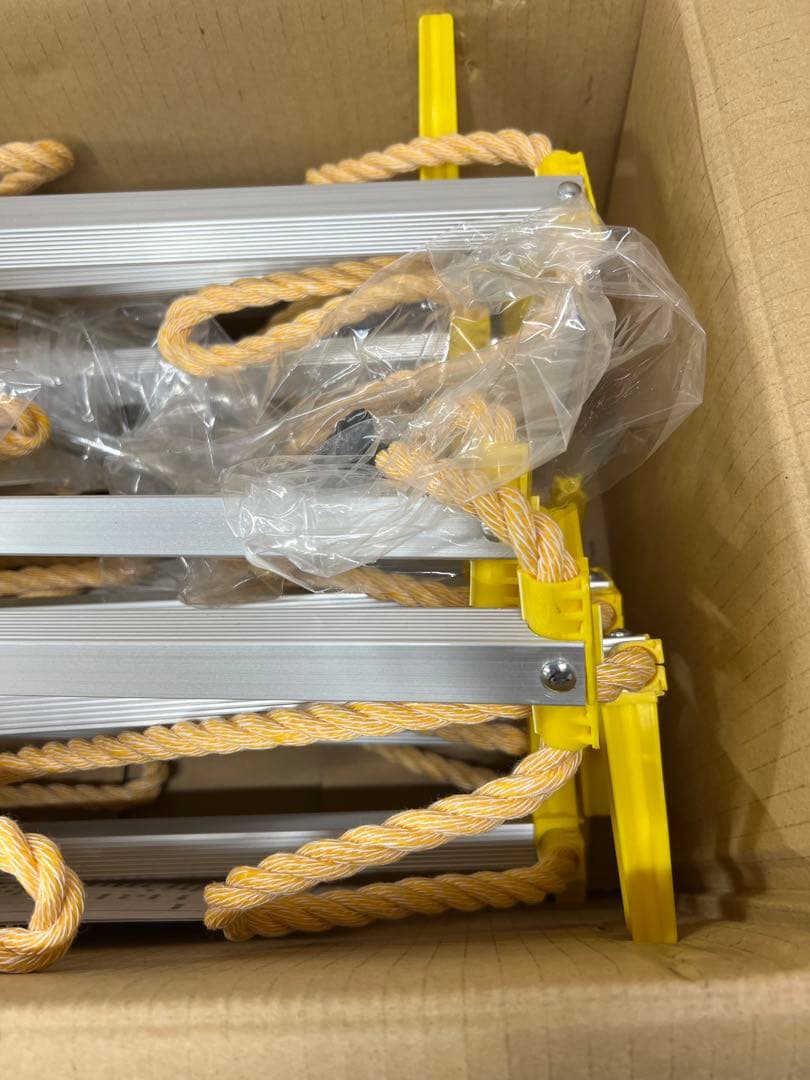 J1【未使用品】避難用縄ばしご 吊り下げはしご 避難 防災グッズ 八ツ矢工業