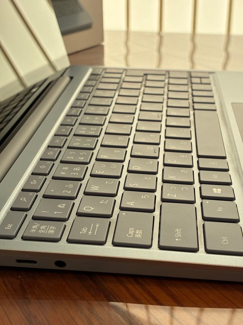 ★釣さま専用★Surface Laptop Go 128GB/8GB