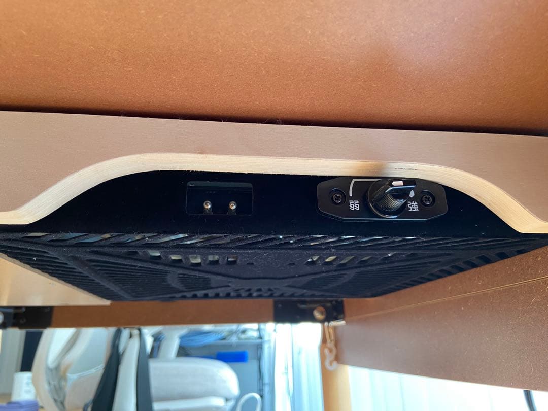 ニトリ　デスクこたつ　NV22 8065 布団付き