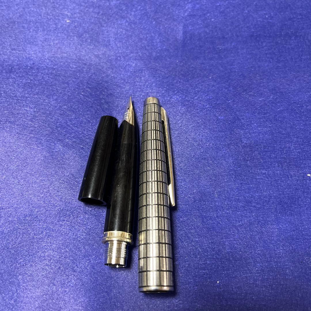 パイロットElite 万年筆 18K 750 格子柄