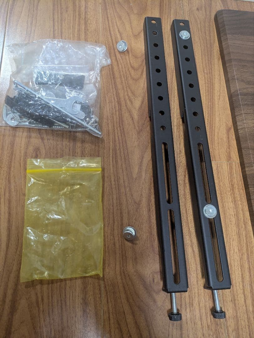 壁寄せテレビスタンド(ニトリHT01MBR/BK)