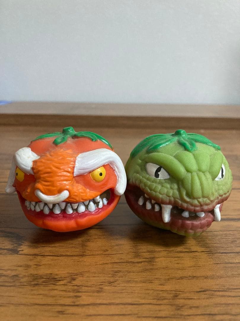 Killer Tomatoes キラートマト　2体