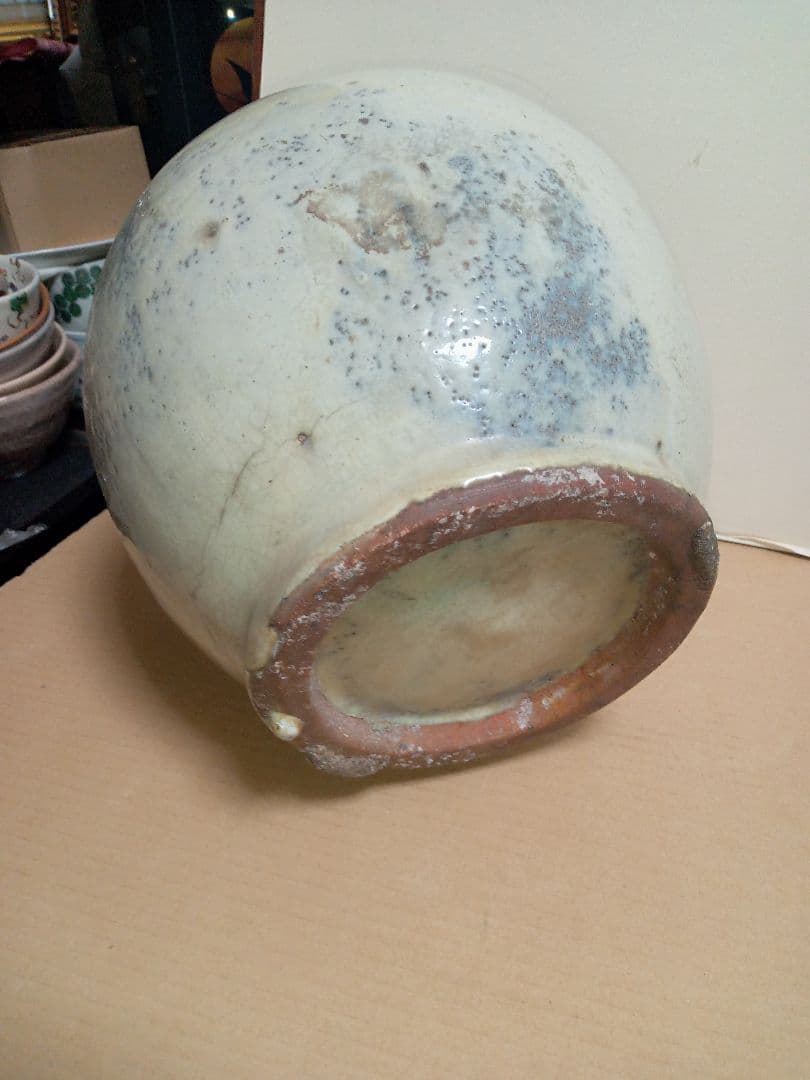 朝鮮王朝ねか明川初期の物と言われました高さ33センチです