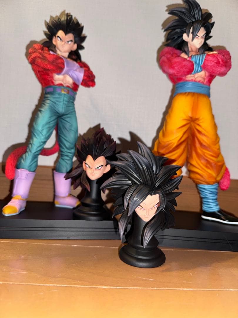ドラゴンボール 孫悟空 フィギュア 超サイヤ人4 ベジータ セット