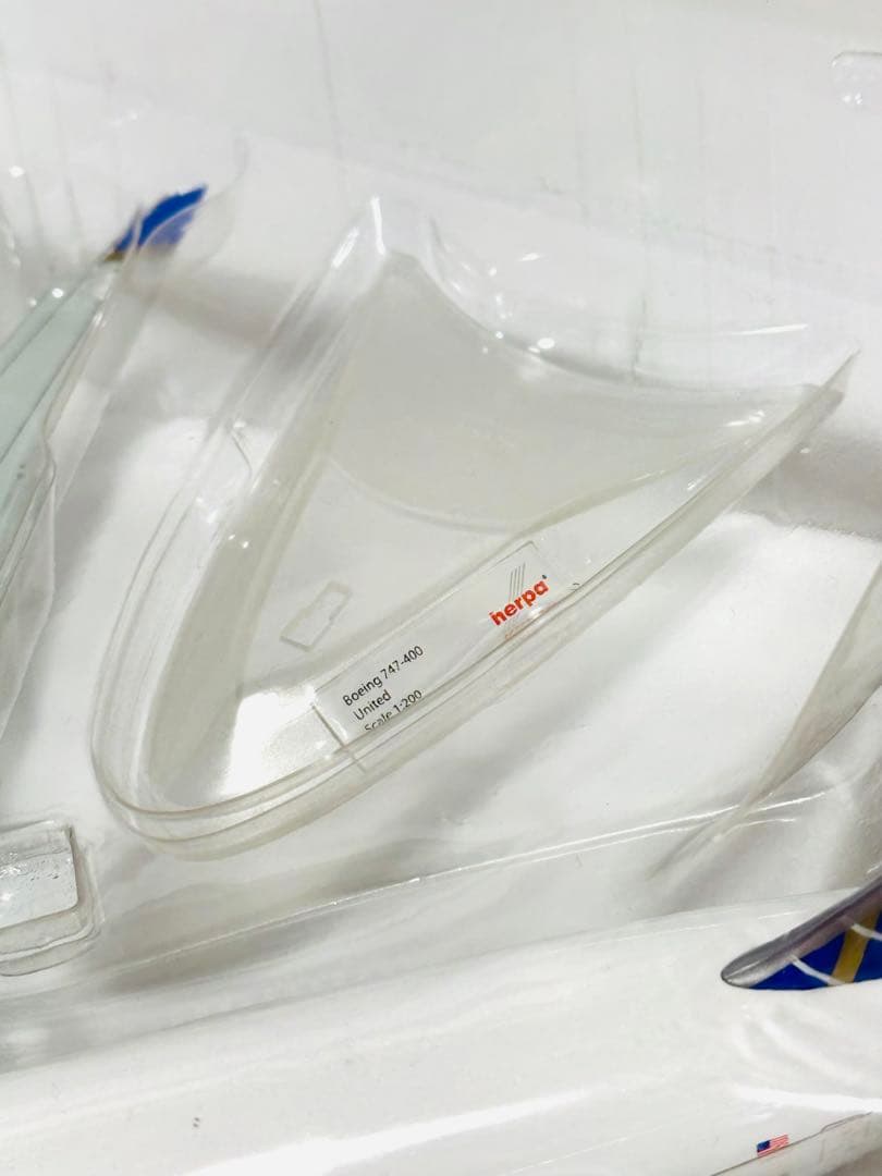 航空機・ヘリコプター Herpa 1/200 United Airlines B747-400