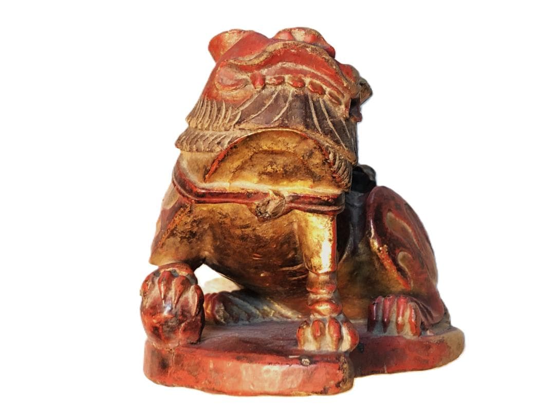 【 木彫金朱漆塗玉獅子 】　江戸時代