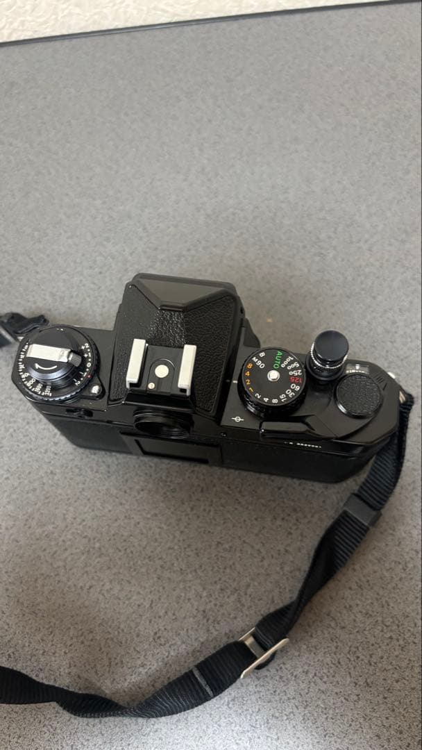 一眼レフカメラNikon FE 43-86mmレンズ付き　。モータードライブ。