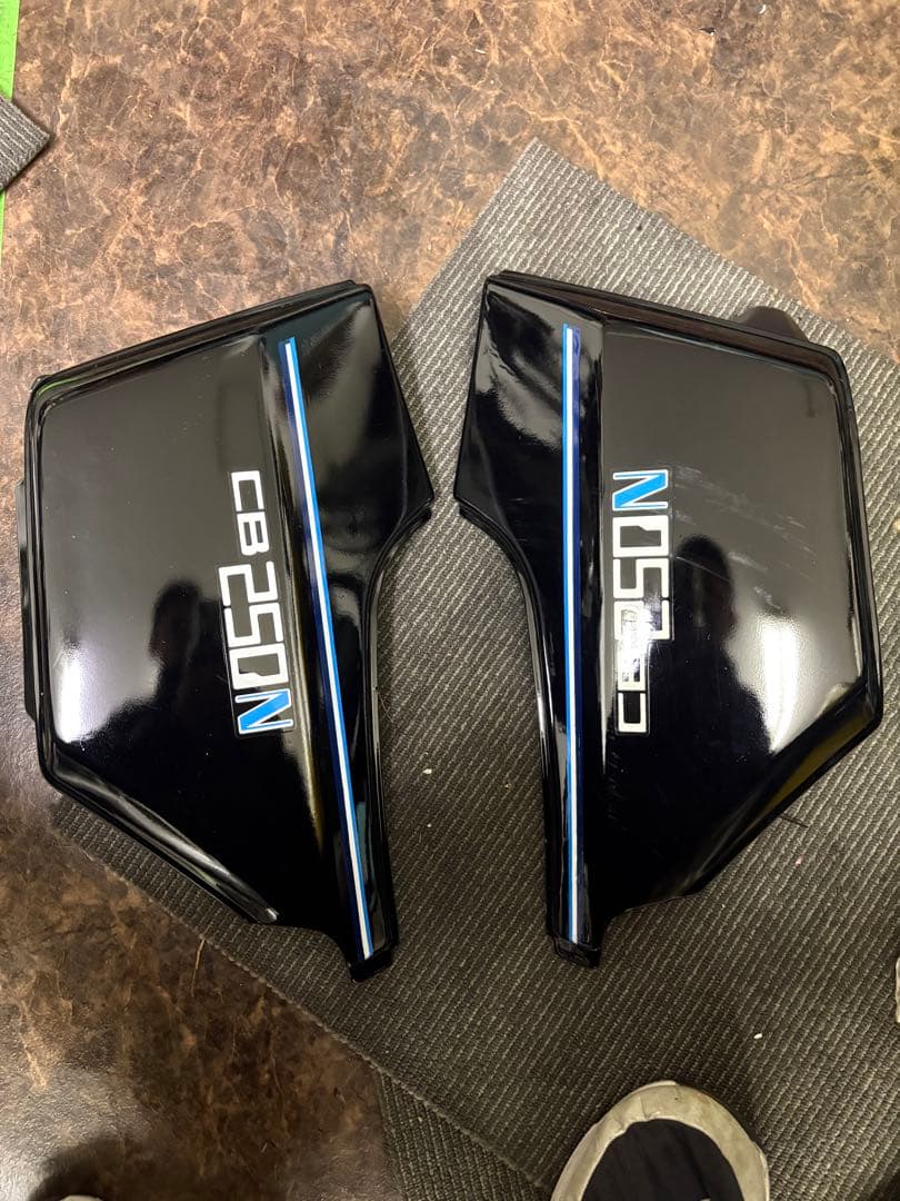 cb250n cb400n バブ ホーク 外装 タンク