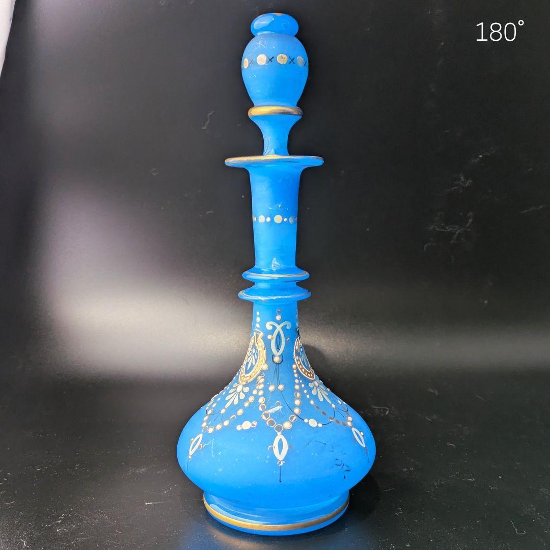 オールドバカラ 青オパーリンガラス 大型香水瓶 エナメル＆金彩ジュエル紋