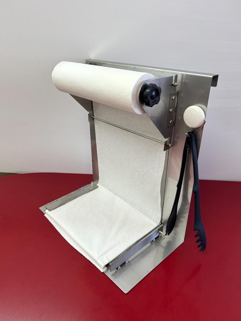 ペット用トイレ（小型犬用）　　実用新案登録　第3243494号