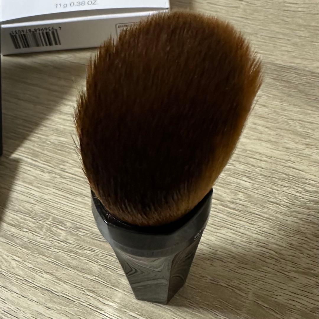 シュウウエムラ ペタル30K ブラシ&ルミマットセッティングジェルインパウダー